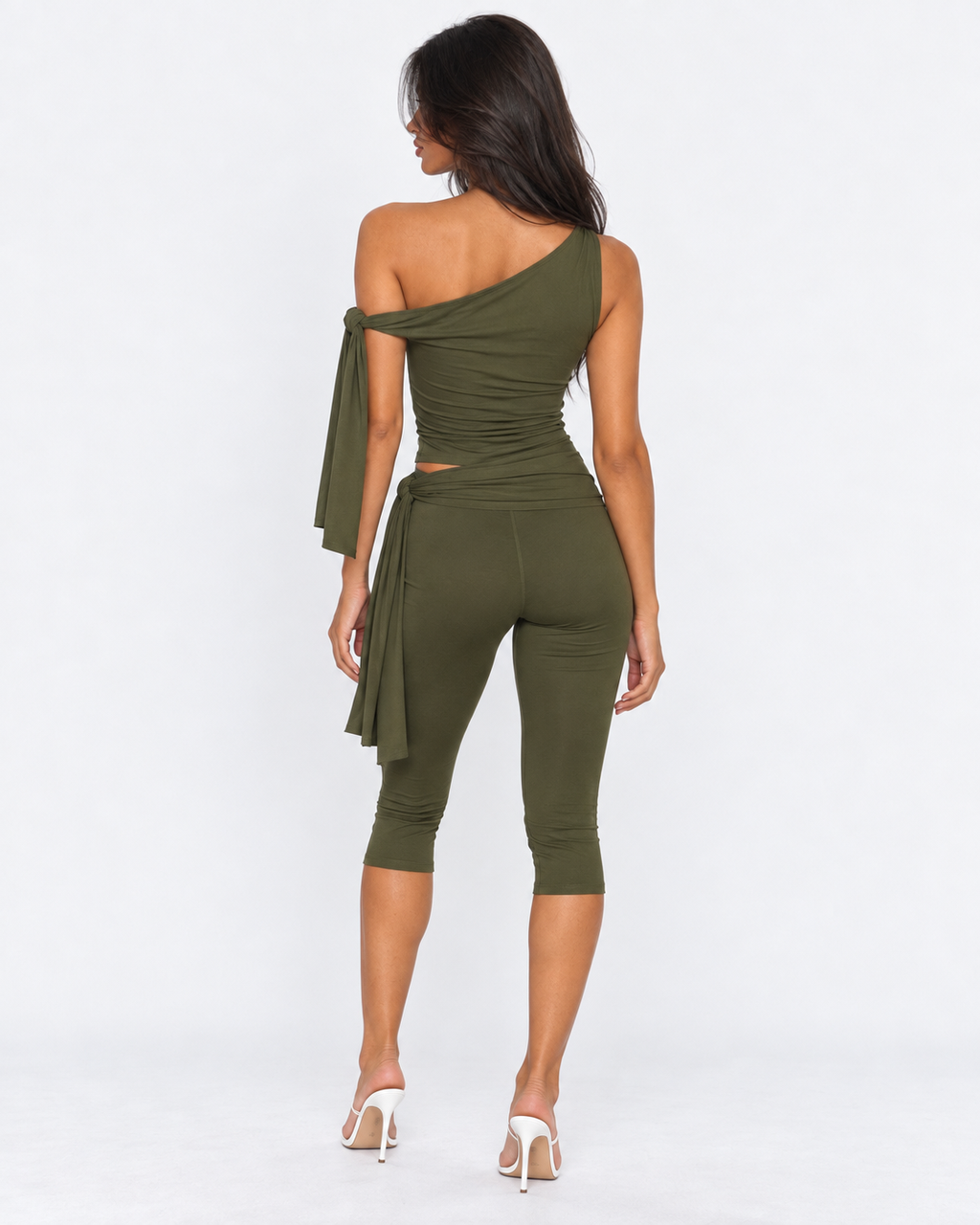 It Girl Capri Set