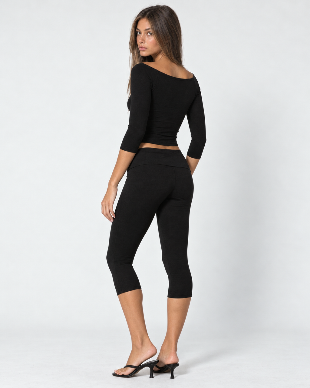 Soft Girl Era Capri Set