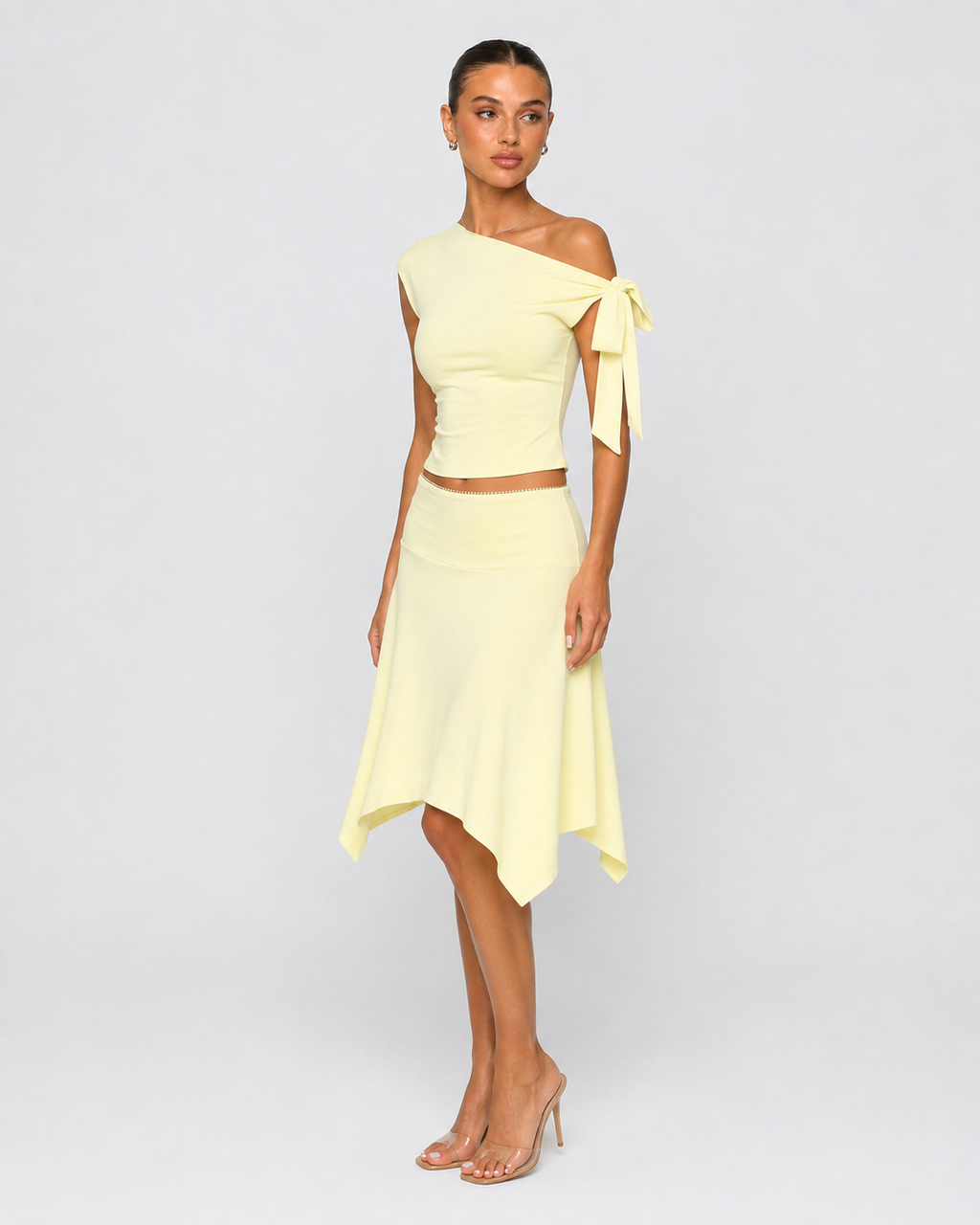 Soft Focus Asymmetrical Set